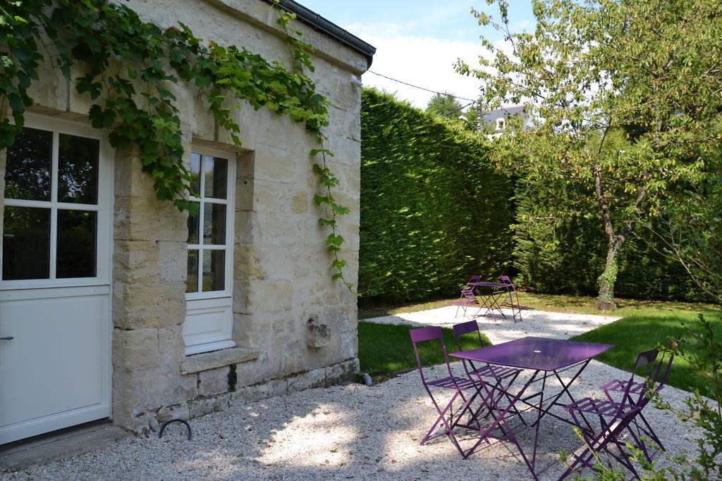 Le Pavillon De La Lanterne Villa Rochecorbon Bagian luar foto